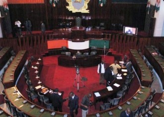 Koacinaute Côte d'Ivoire : Les réformes constitutionnelles, centre des débats à  l'hémicycle après les élections locales. 